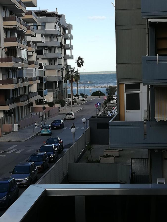 בארי Levante Waterfront מראה חיצוני תמונה