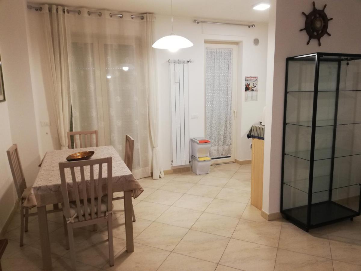 בארי Levante Waterfront מראה חיצוני תמונה